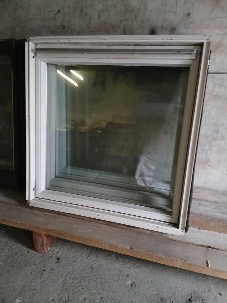 Velux dakramen 114x118 compleet met gootstukken, Bricolage & Construction, Enlèvement