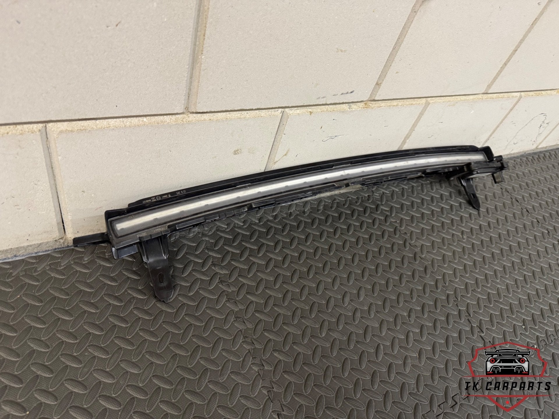 Audi Q8 E-tron led verlichting 4ke807234, Gebruikt, AUDI AG, Auto-Union-Strasse 1
85045  Ingolstadt, DE, Audi