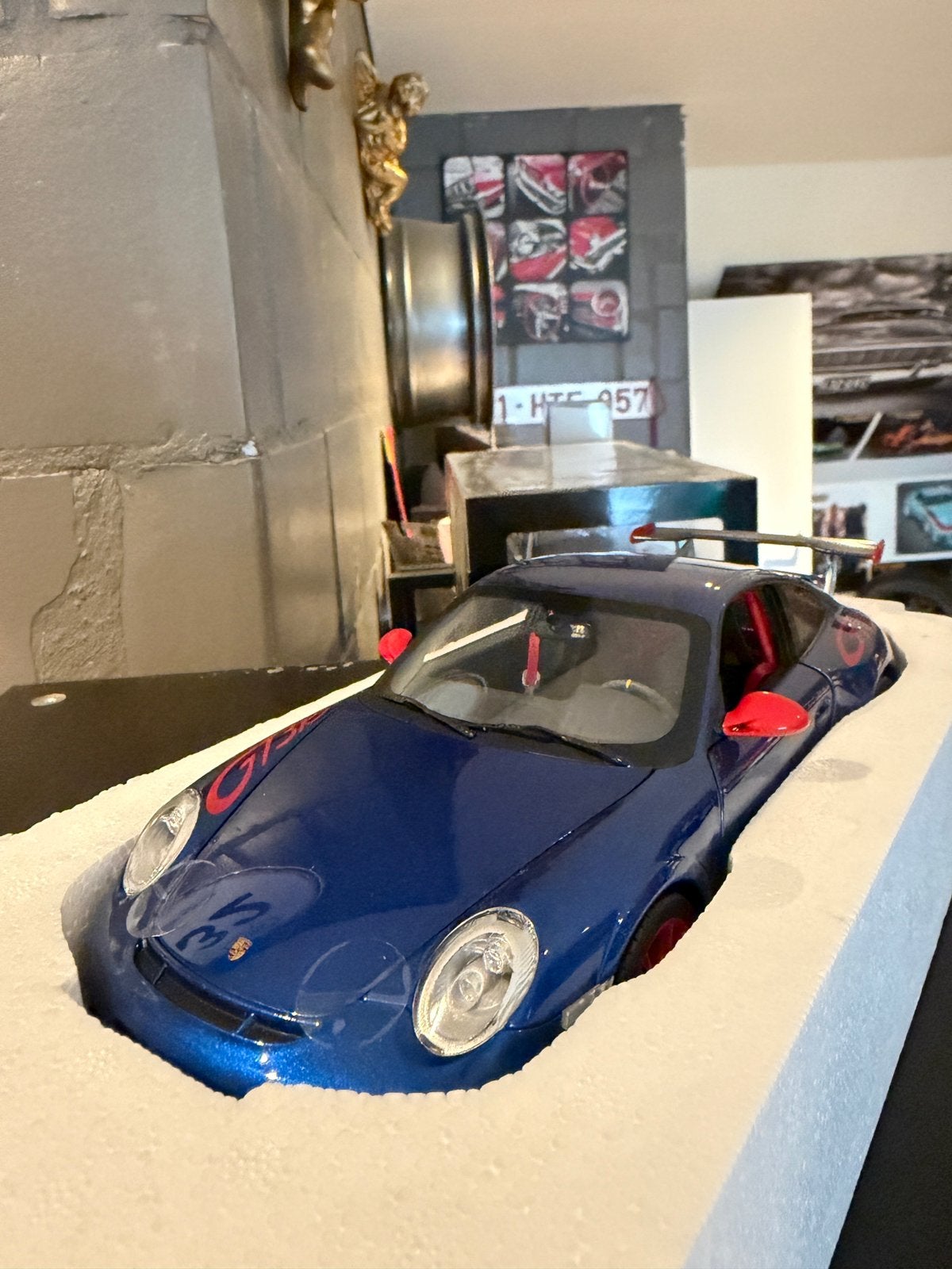 Porsche 997 GT3 RS dealer model, Ophalen of Verzenden, Zo goed als nieuw
