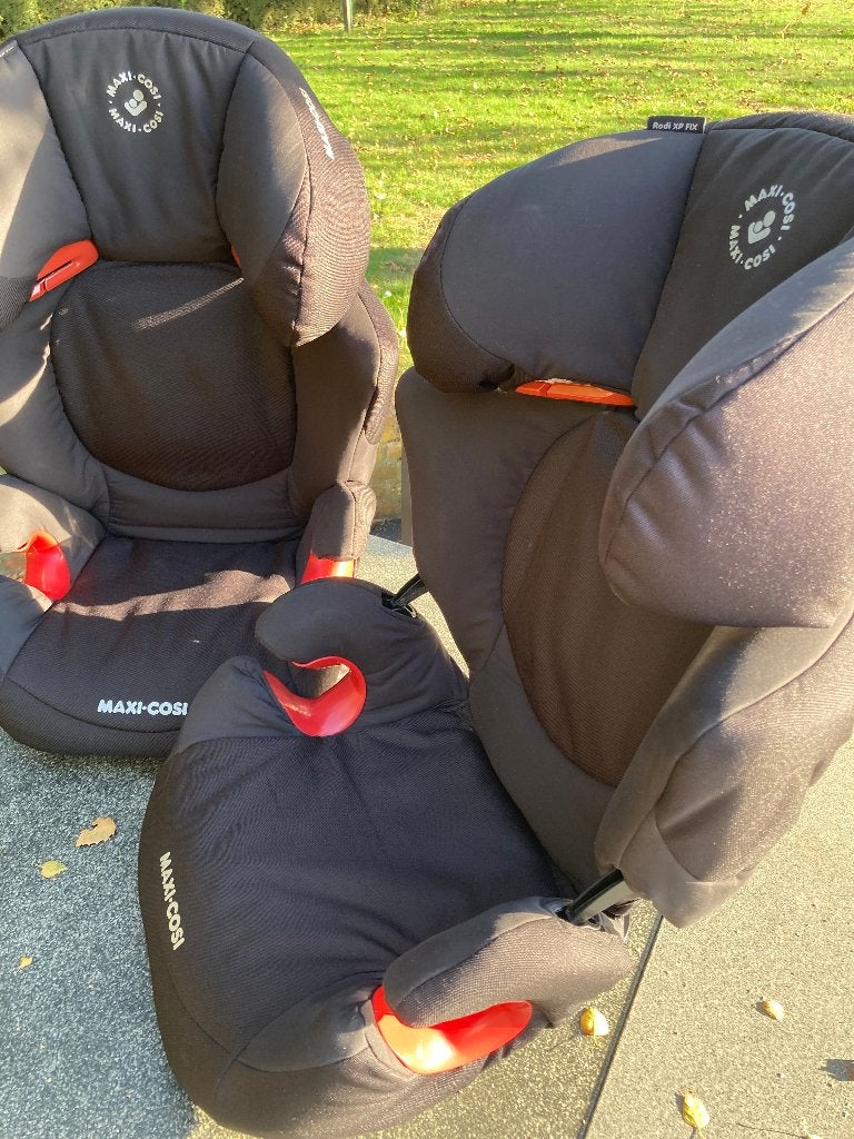 2 Autostoelen groep 2/3 Maxi-Cosi RodiFix (€ per stoel), Ophalen, 15 t/m 36 kg, Zo goed als nieuw, Maxi-Cosi