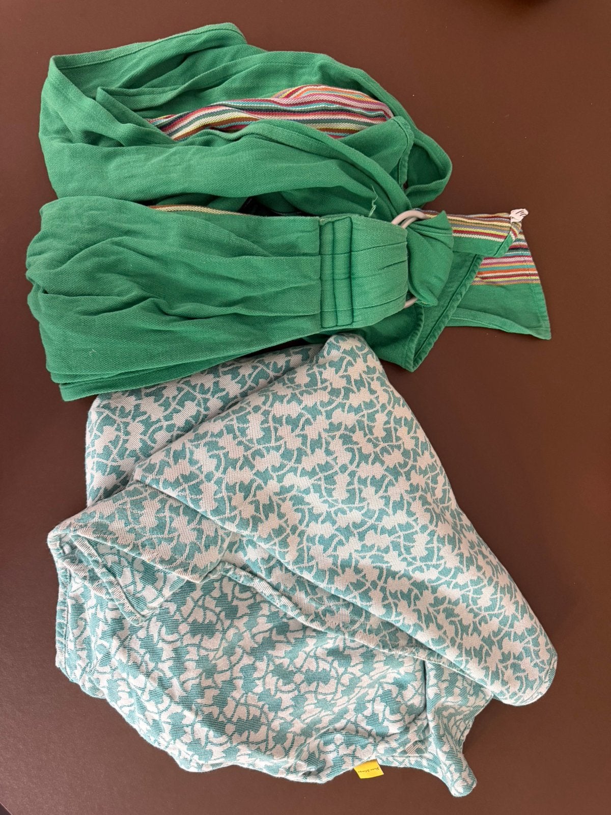 2 draagdoeken – Prima staat!, Draagdoek, Zo goed als nieuw, Rug, Ophalen