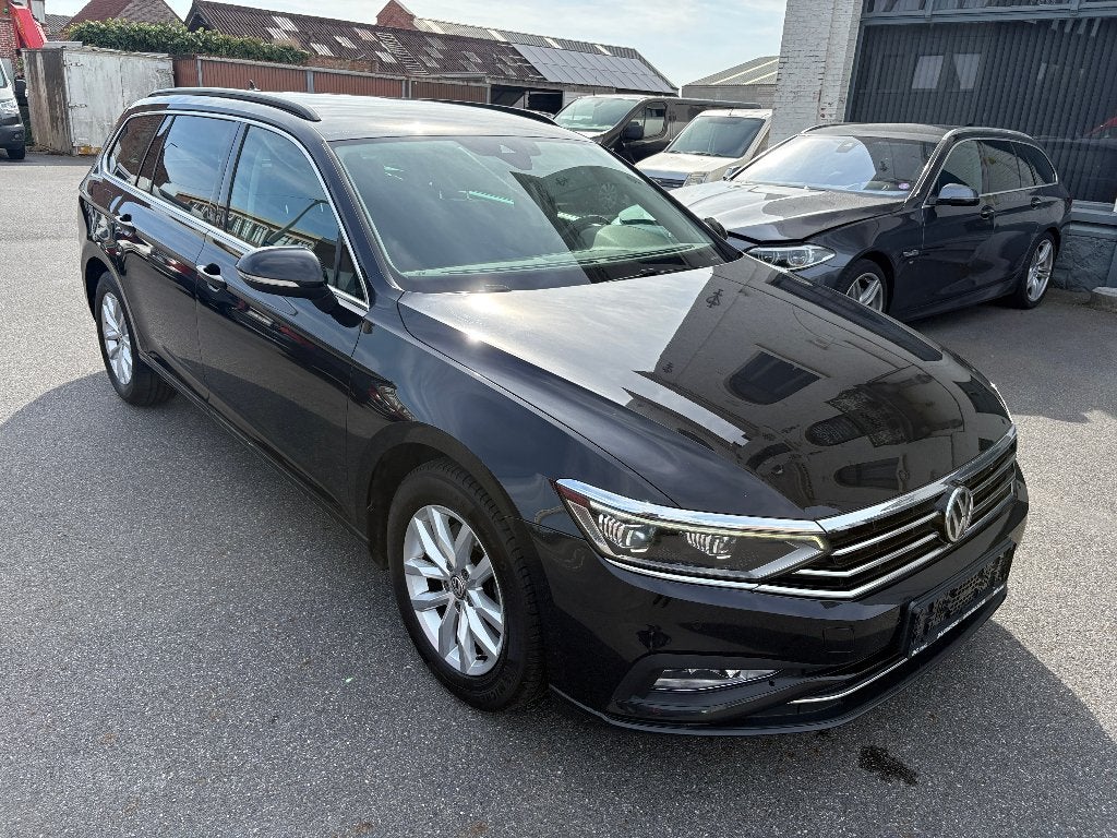 VW Passat 2.0TDi DSG 150pk, Autos, https://public.car-pass.be/vhr/a84bbe92-c1b7-41cd-8e8c-0a7564be7833, Achat, Entreprise, 5 portes