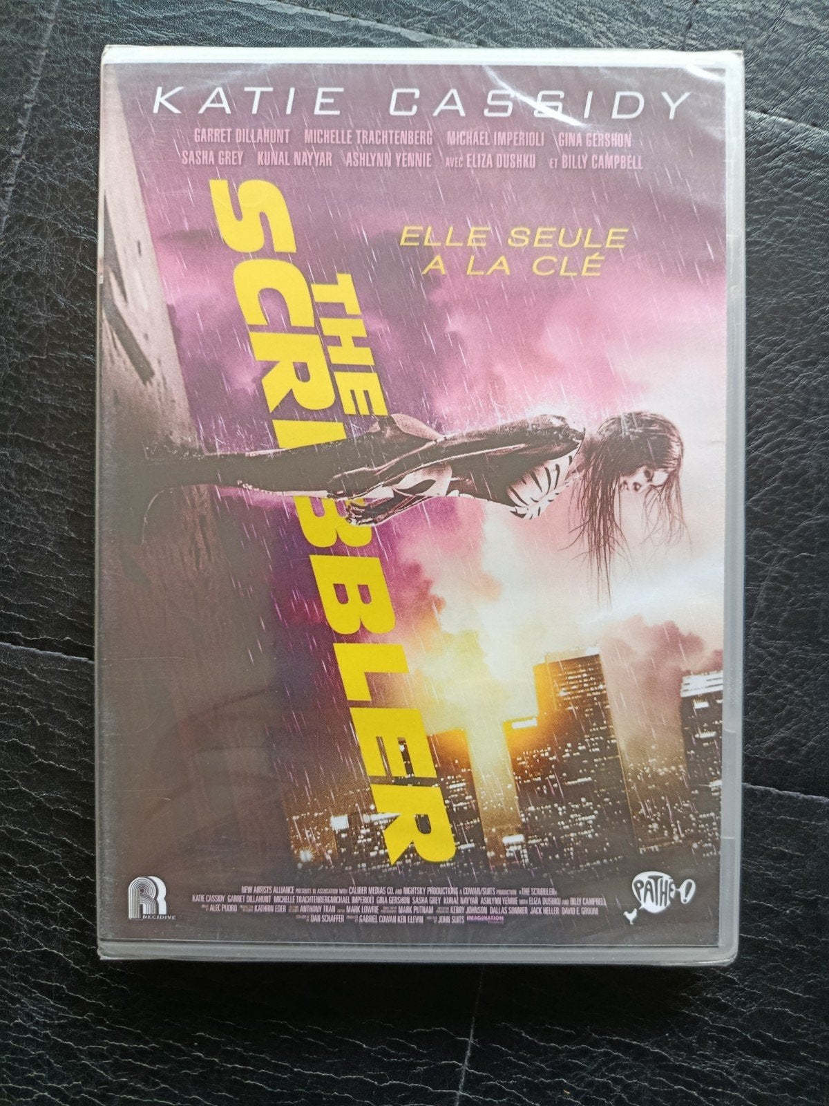 The Scribbler, Enlèvement ou Envoi
