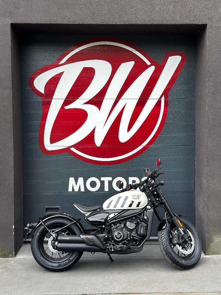 450 CLC-Bobber Ivory white @ BW Motors Mechelen, Motoren, Nieuw, Bedrijf, 449 cc, Overig