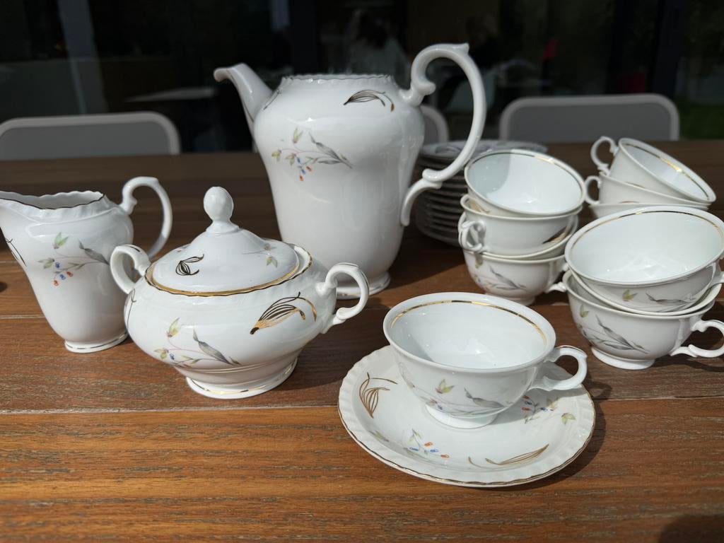Koffie- en eetservies 67 stuks, Antiek en Kunst, Antiek | Servies compleet, Ophalen