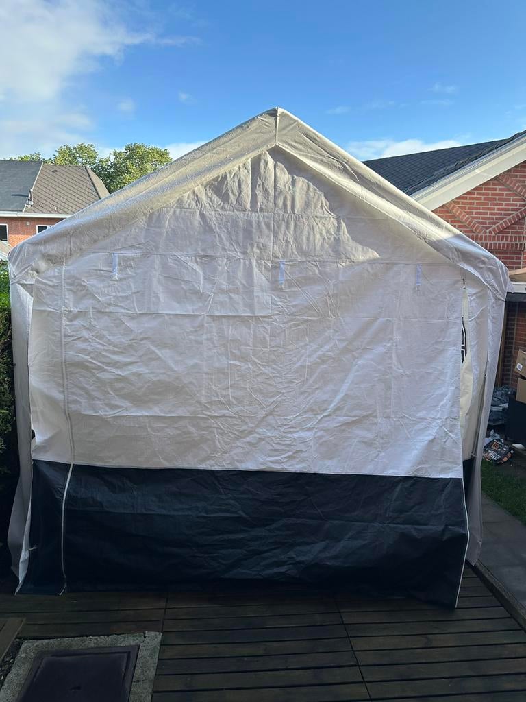 Nieuwe tent te koop 4/3  ( zonder verlichting!!!!, Ophalen, Zo goed als nieuw, Partytent