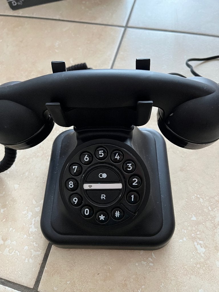 Vintage werkende telefoon, Telecommunicatie, Ophalen, Nieuw, Bakeliet