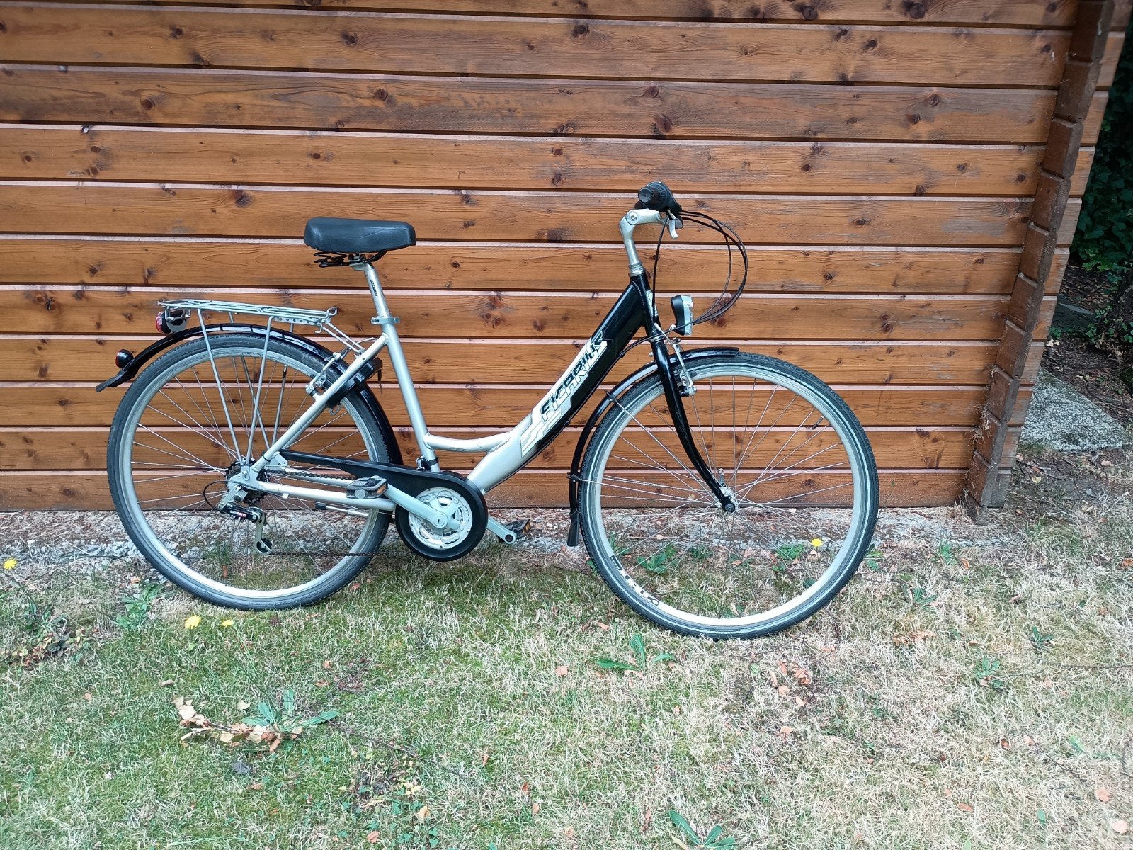 Damesfiets met 18 versnellingen, Autres marques, Vitesses, Frein sur jante, Comme neuf