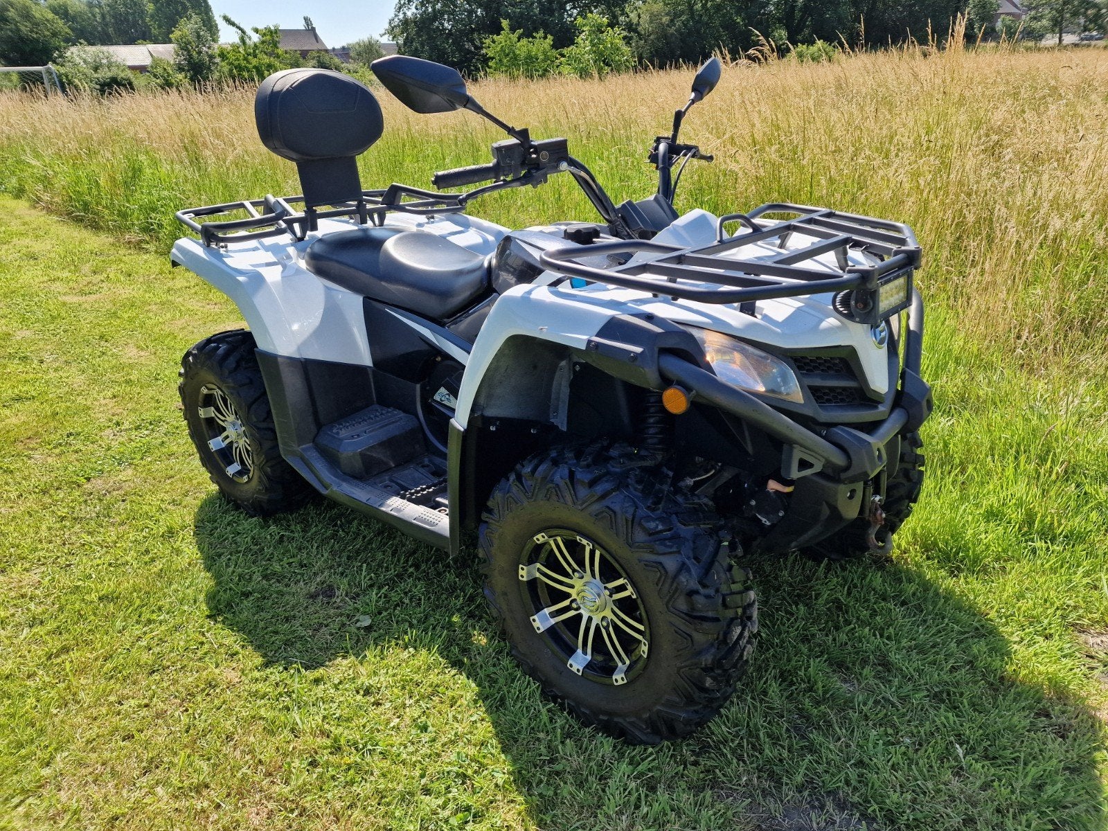 Quad cf moto 520L, Motos, Quads & Trikes, Enlèvement