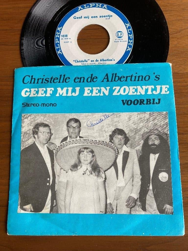 Christelle En De Albertino's – Geef Mij Een Zoentje, Ophalen of Verzenden, 7 inch, Nederlandstalig