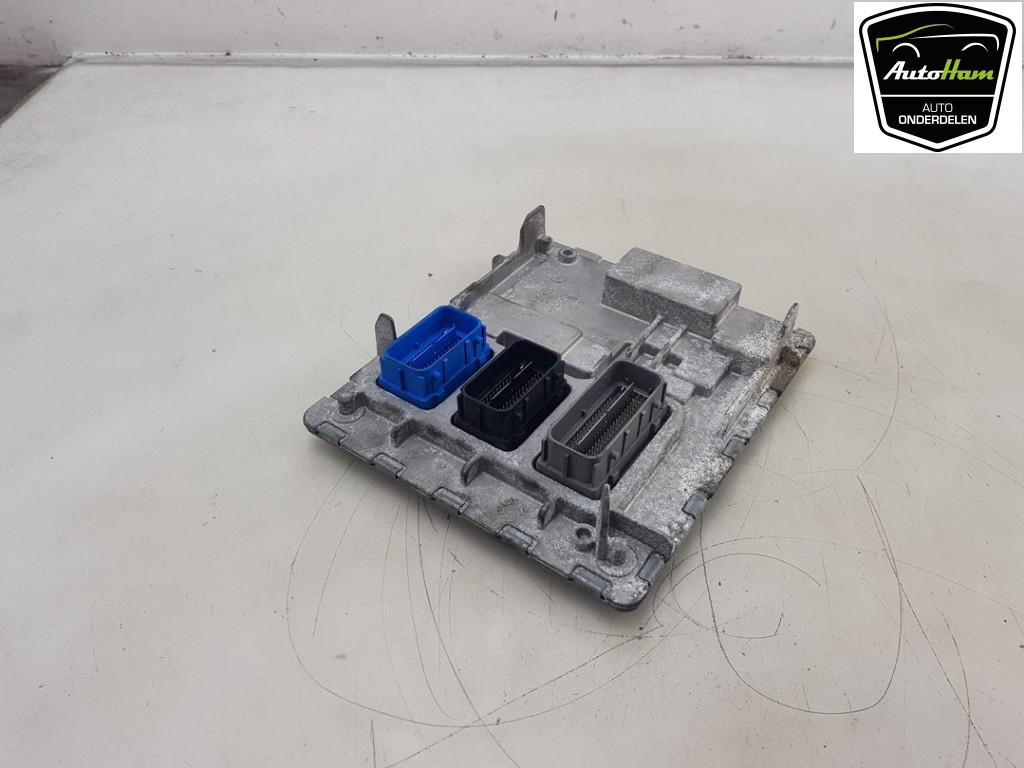 CALCULATEUR MOTEUR ECU Opel Astra K (01-2015/12-2022), Dhr. J. Ham, Administratie@autoham.nl, Opel, Utilisé