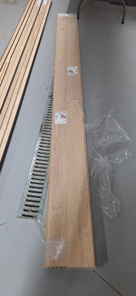 Finitions pour tasseaux en bois, Autres types, 270 cm, Enlèvement, Bois
