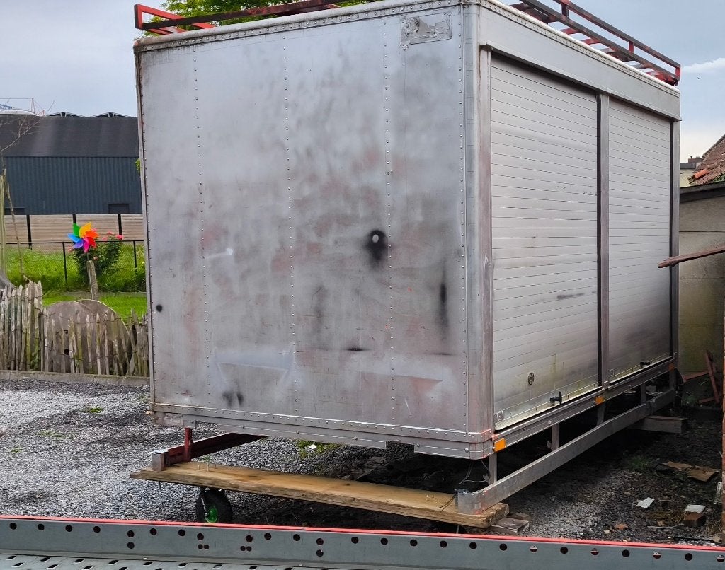 Conteneur/caisse de chargement en aluminium. Inoxydable, 200 à 400 cm, 250 à 300 cm, Enlèvement, Utilisé
