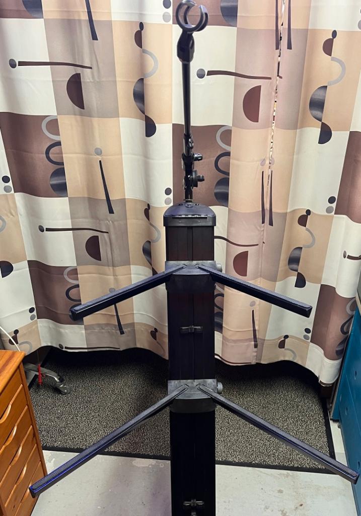 Ultimate support degelijke stevige keyboard standaard, Muziek en Instrumenten, Standaarden, Ophalen, Zo goed als nieuw, Instrumentstandaard