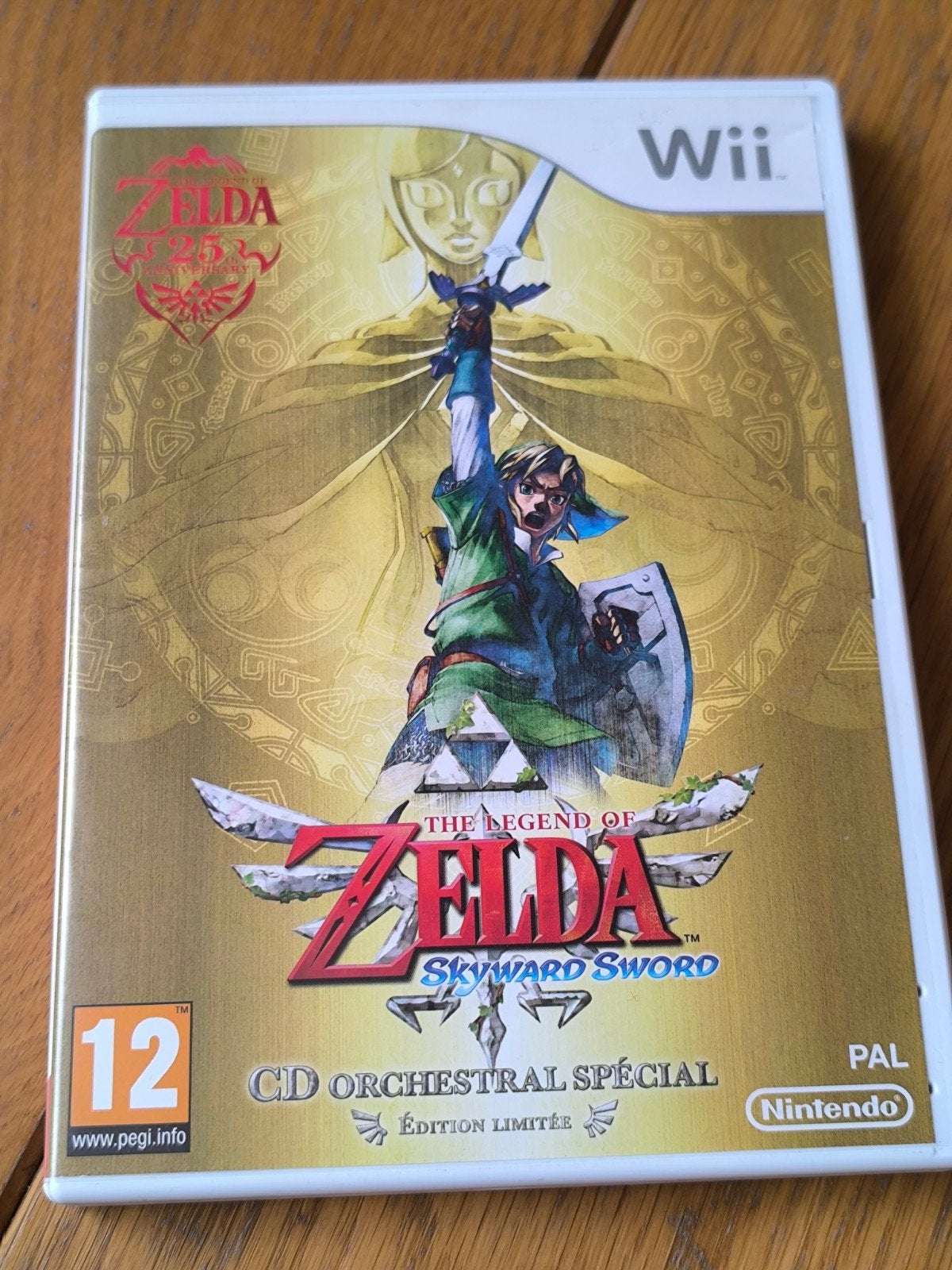 Wii-spel, Zelda Skyward Sword, 25th Anniversary Ed, Ophalen of Verzenden, Zo goed als nieuw