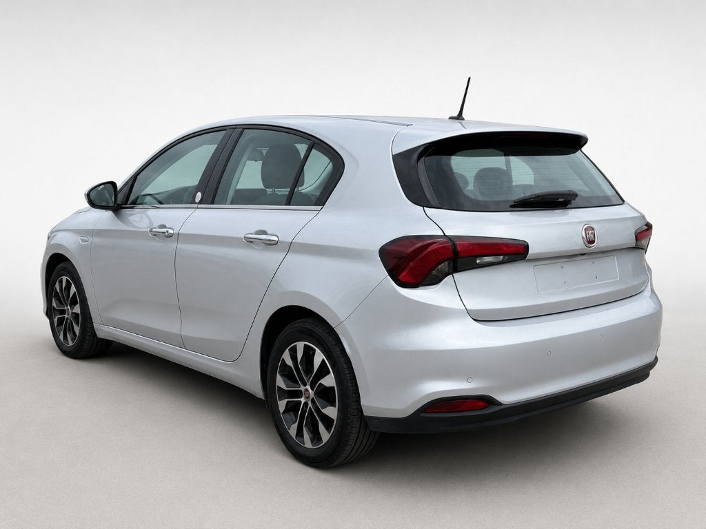 Fiat Tipo Mirror Business 1.4 95 pk (2019), Voorwielaandrijving, Stof, Handgeschakeld, 5 deurs