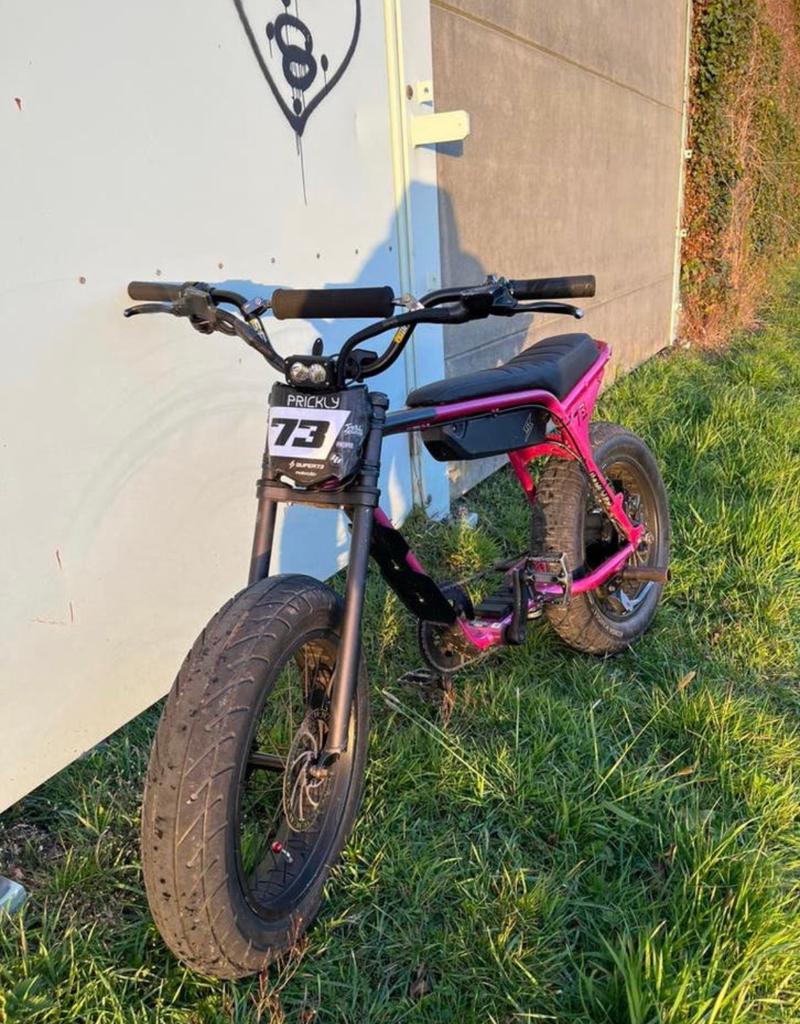 ‼️ Super73 ZX custom ‼️, Vélos & Vélomoteurs, Enlèvement, Comme neuf, 50 km par batterie ou plus, Autres marques