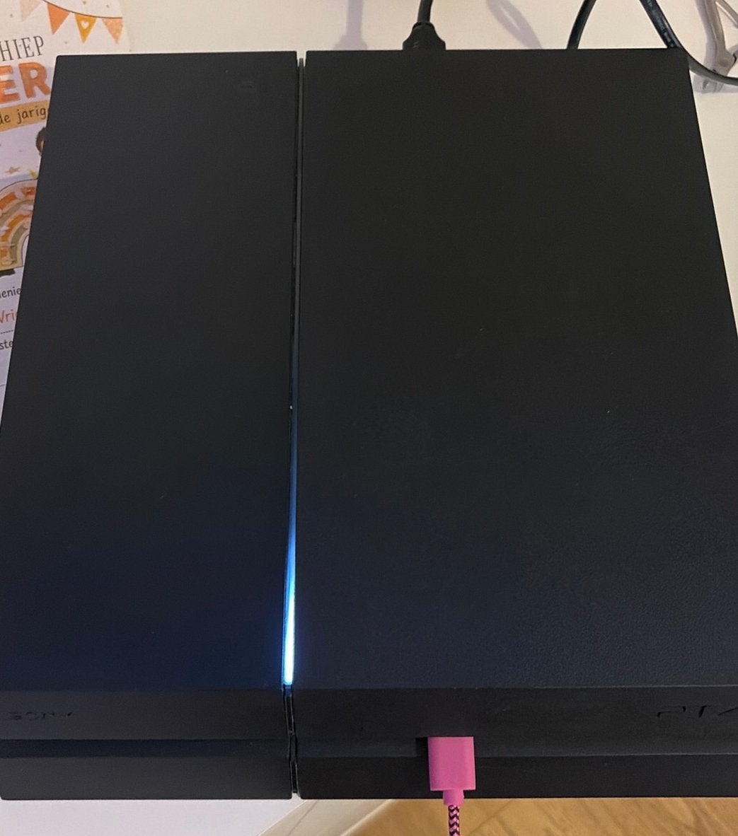 Playstation 4 avec manette de jeux 1, Enlèvement ou Envoi, Comme neuf