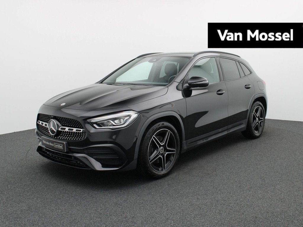 Mercedes-Benz GLA 180 AMG Line + NIGHTPAKKET + SENSOREN + CA, Autos, 100 kW, 1332 cm³, Achat, Entreprise