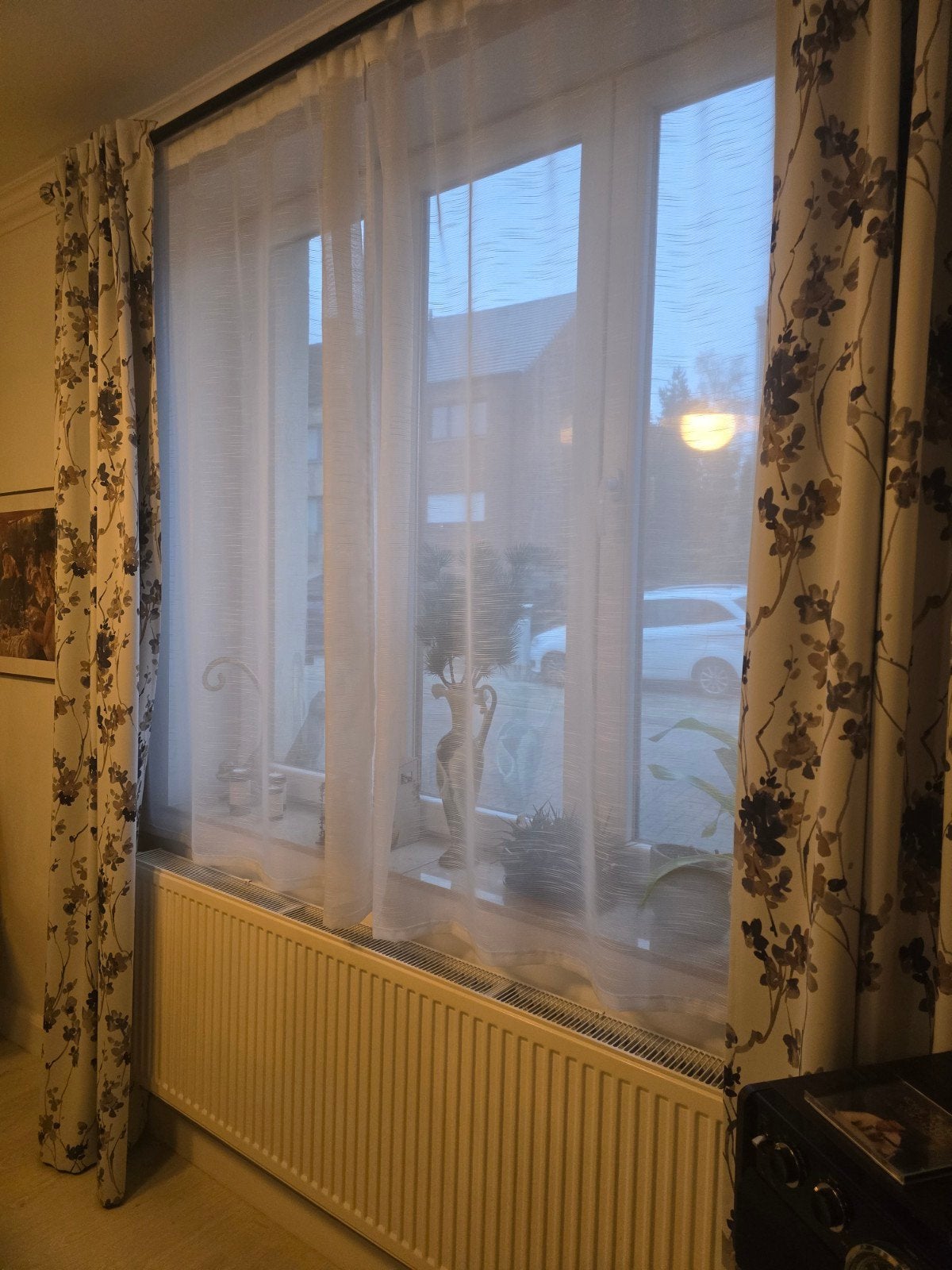 Gordijnen Ikea gebloemd. Verduisterend., Huis en Inrichting, Overige materialen, Ophalen of Verzenden, IKEA, Verduisterend