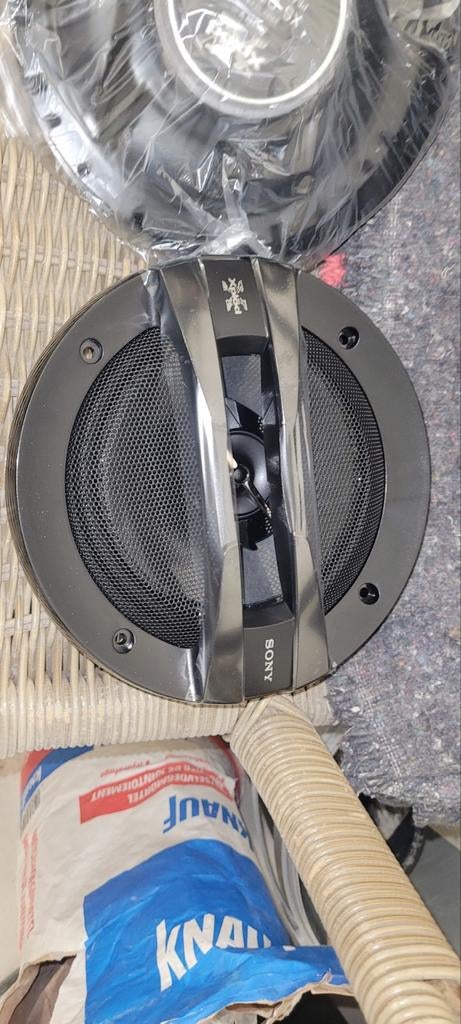 Sony xplod 2 way speakers, Enlèvement