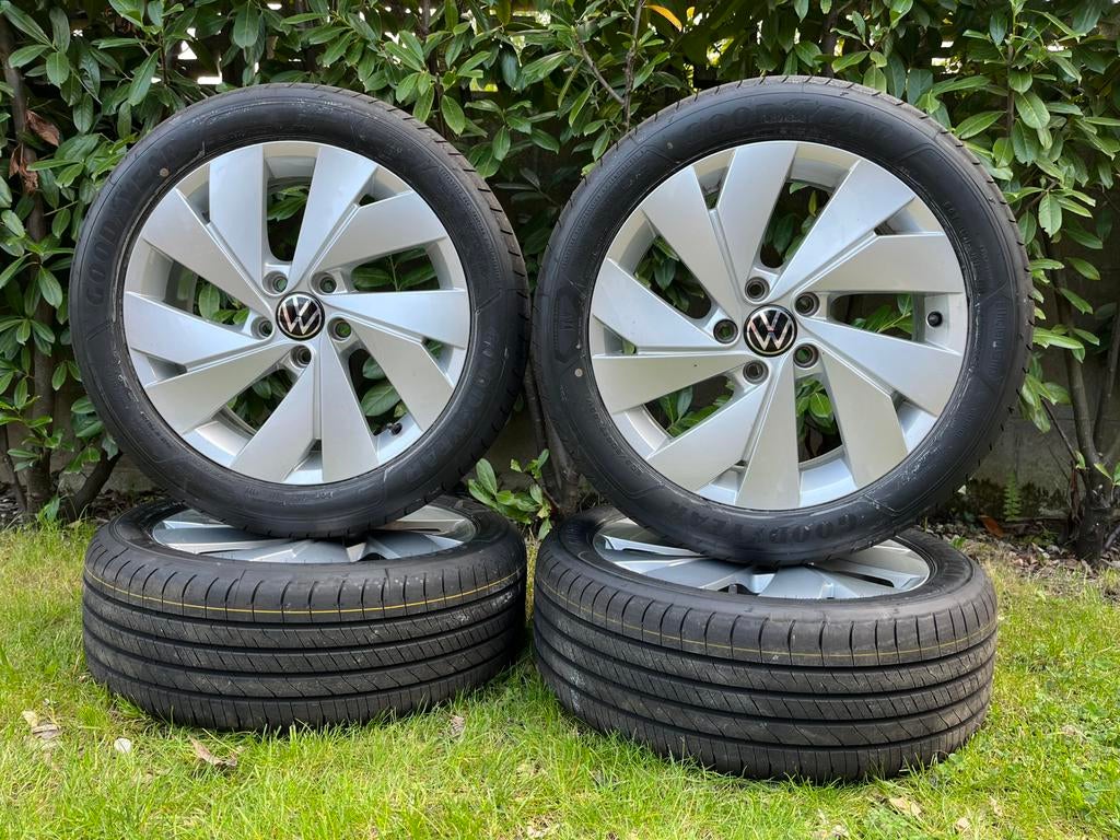 5x112 Volkswagen velgen 205/50/17 zomerbanden, Auto-onderdelen, Ophalen, Nieuw, 17 inch, 205 mm