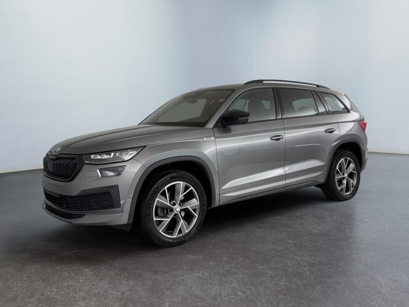 Skoda Kodiaq Sportline*Boite auto*GPS*Camera 360*Carplay*sie, Auto's, Skoda, Automaat, Euro 6, https://public.car-pass.be/vhr/a4996f79-096b-403a-a9b3-323f2c1dd426