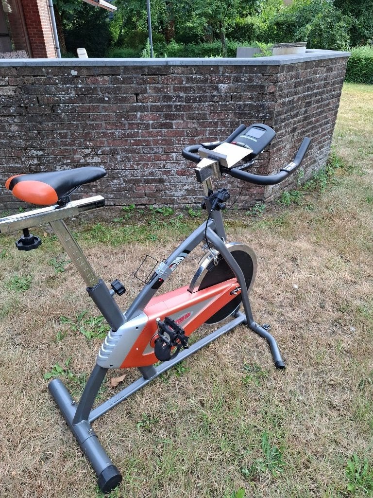 Optimum hometrainer met hartslagmeting, Ophalen, Gebruikt, Metaal, Benen
