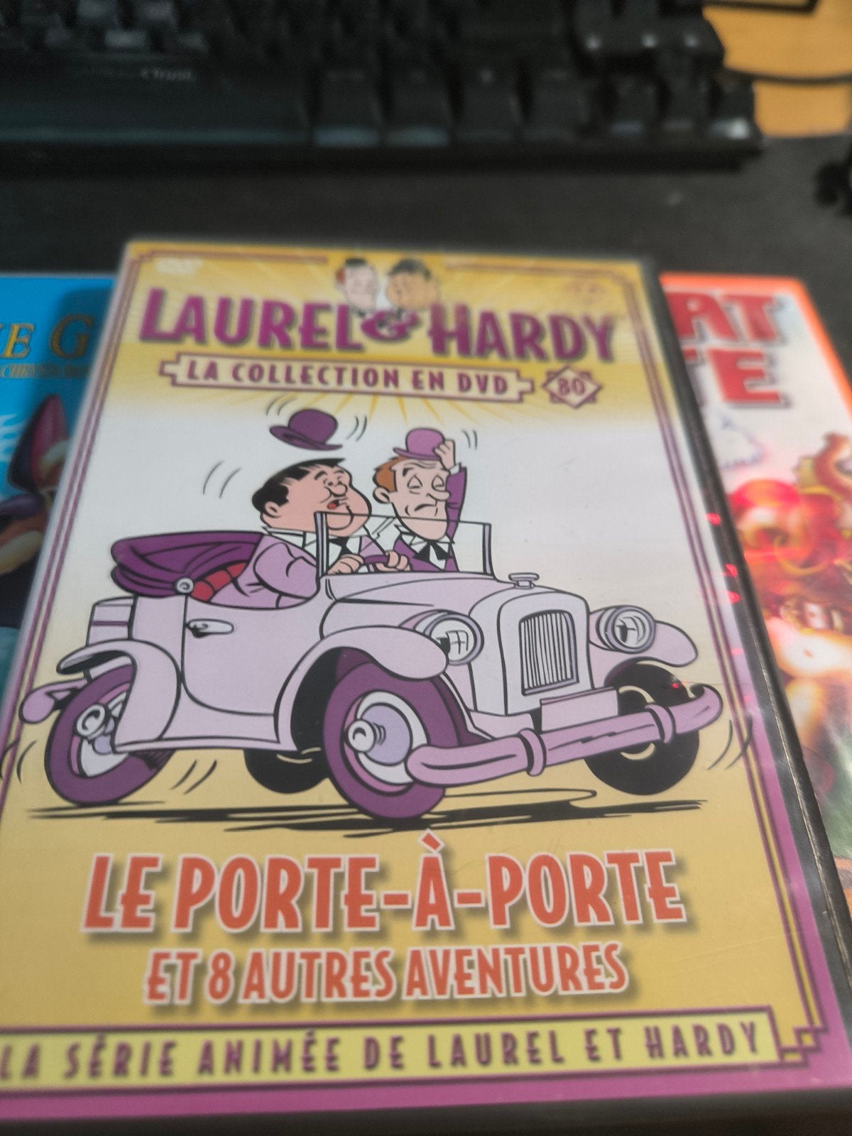 Laurel et Hardy le porte a porte, Enlèvement ou Envoi