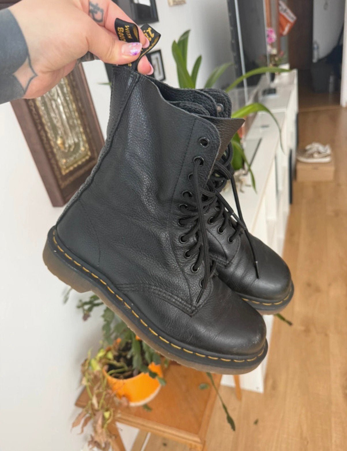 Dr Martens Pascal zacht leer maat 40 zwart, Kleding | Dames, Schoenen, Ophalen of Verzenden, Zo goed als nieuw