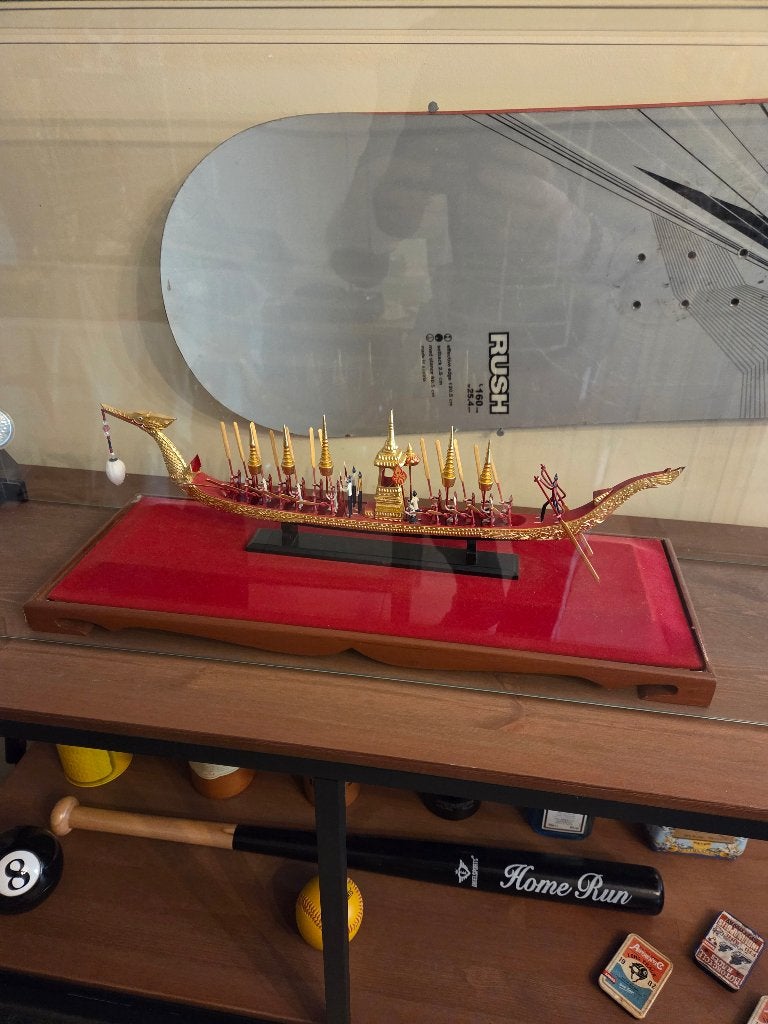 Bateau thaïlandais, Enlèvement