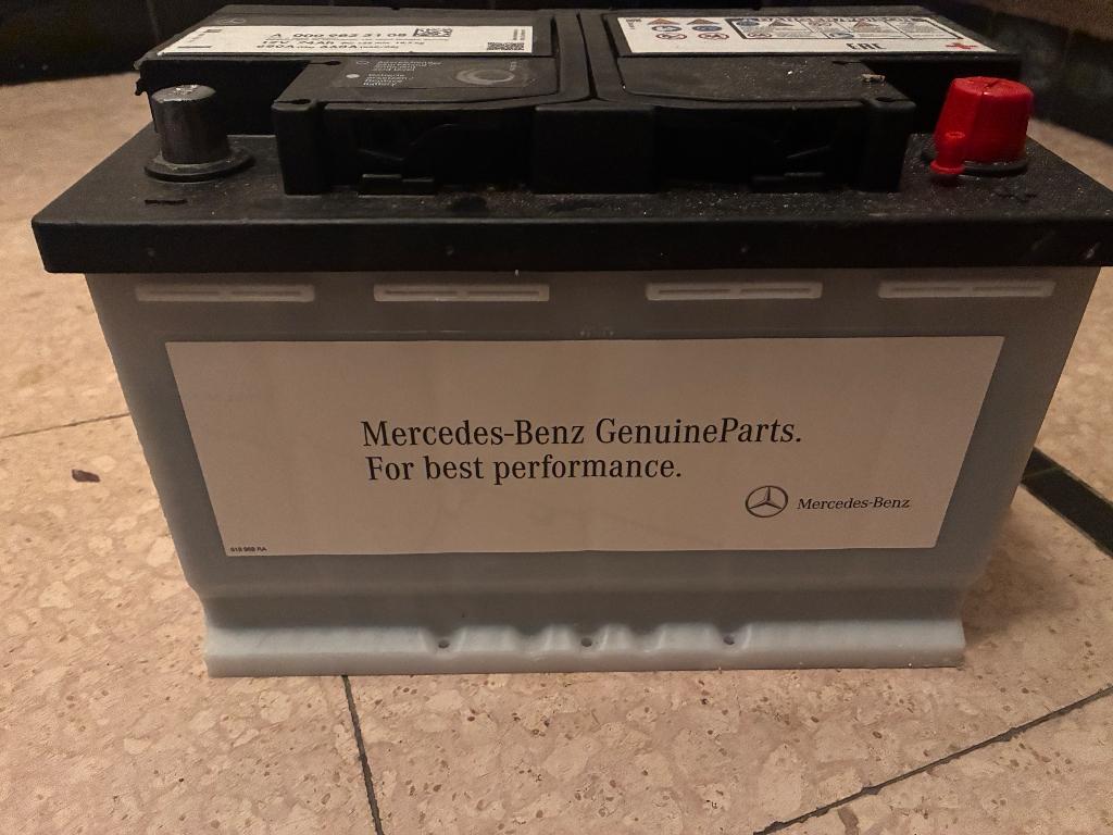 Batterie Mercedes neuve 12V 74Ah 680A origine Mercedes, Autos : Pièces & Accessoires, Enlèvement, Neuf, BMW