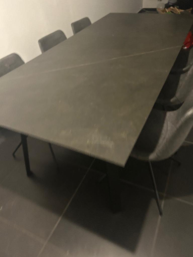 Ceramic Tafel  met 6 stoelen met zwarte metalen poten, Huis en Inrichting, Tafels | Eettafels, Ophalen, 100 tot 150 cm, Vijf personen of meer