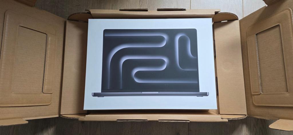 Apple Macbook Pro 16 M4 14 cpu/20 Gpu/1 To - Nouveau, Neuf, 16 pouces, 4 Ghz ou plus, 1 TB ou plus