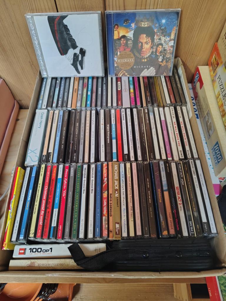 Allerlei cd's, Ophalen