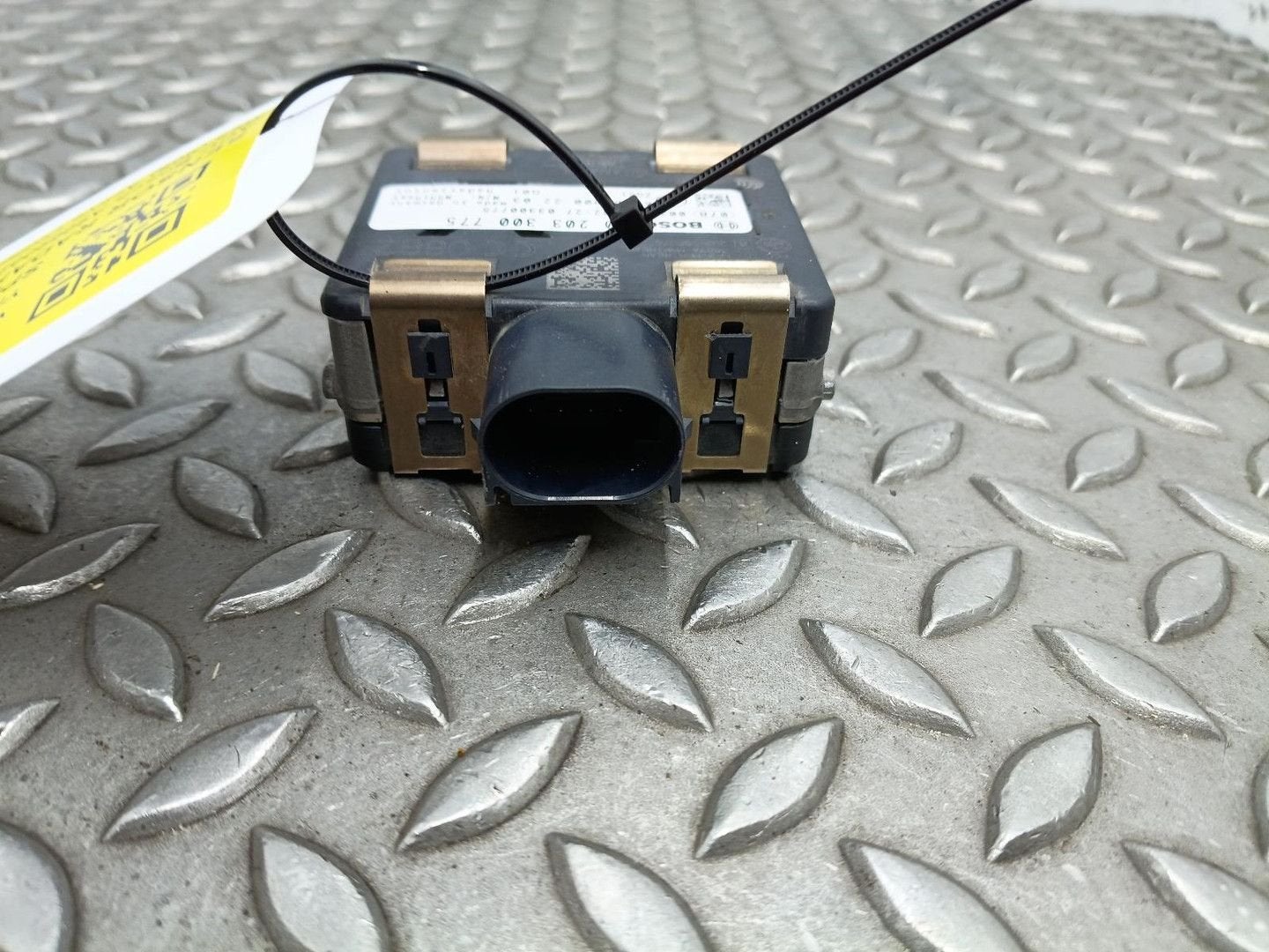 MERCEDES SPRINTER 519 CDI SENSOR RADAR 9069002203, 020330077, Autos : Pièces & Accessoires, Enlèvement ou Envoi, Utilisé, ARN reconnu