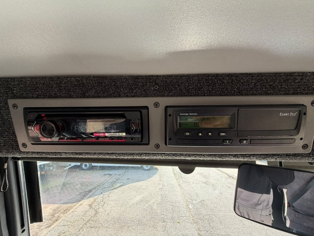 Mercedes Vario 0813 (Stock ID 50508) — 15