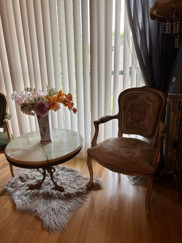 Louis XV stoelen + marmeren bijzettafel, Antiek en Kunst, Ophalen