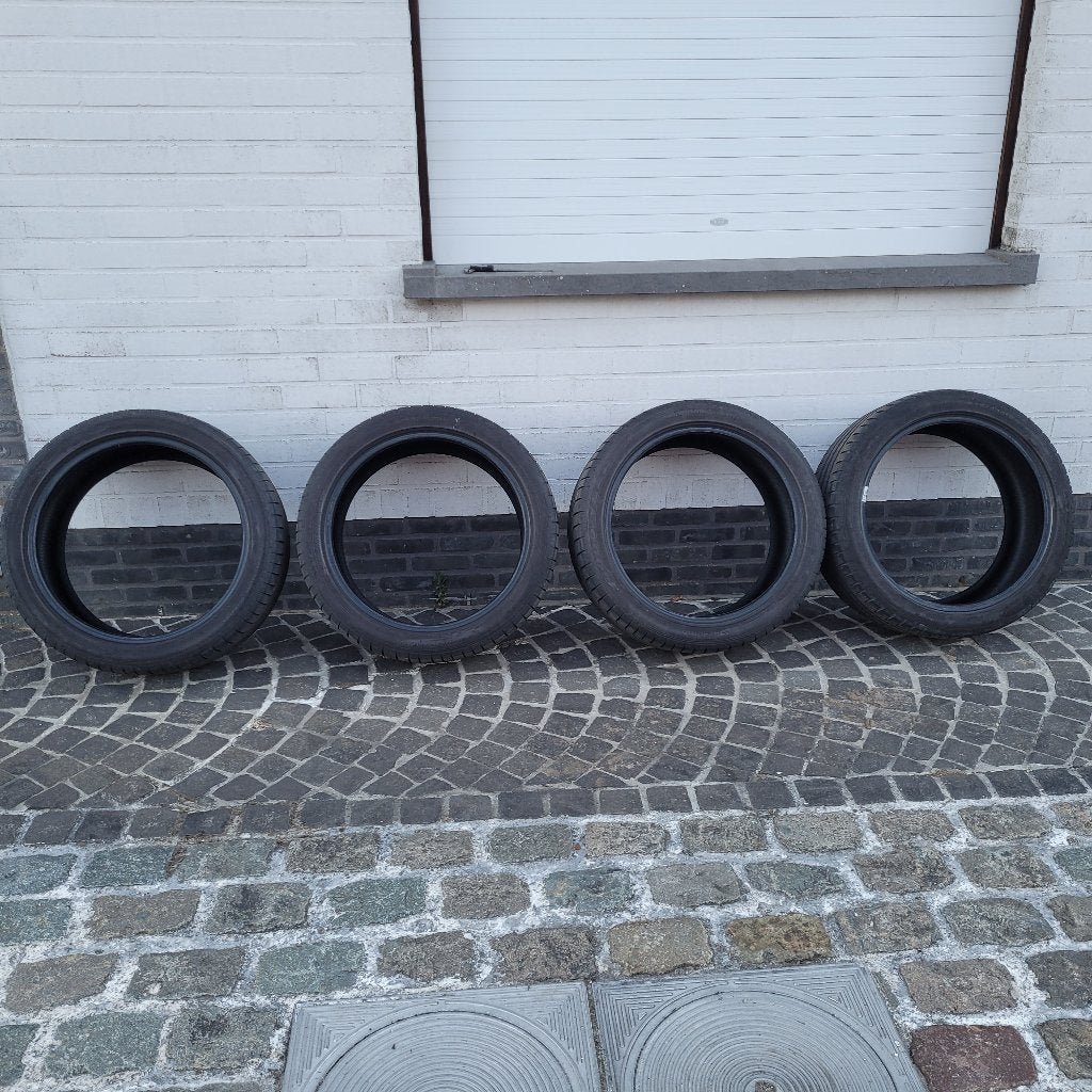 4 banden 255 40 19 100 y, Gebruikt, 255 mm, Band(en), Zomerbanden
