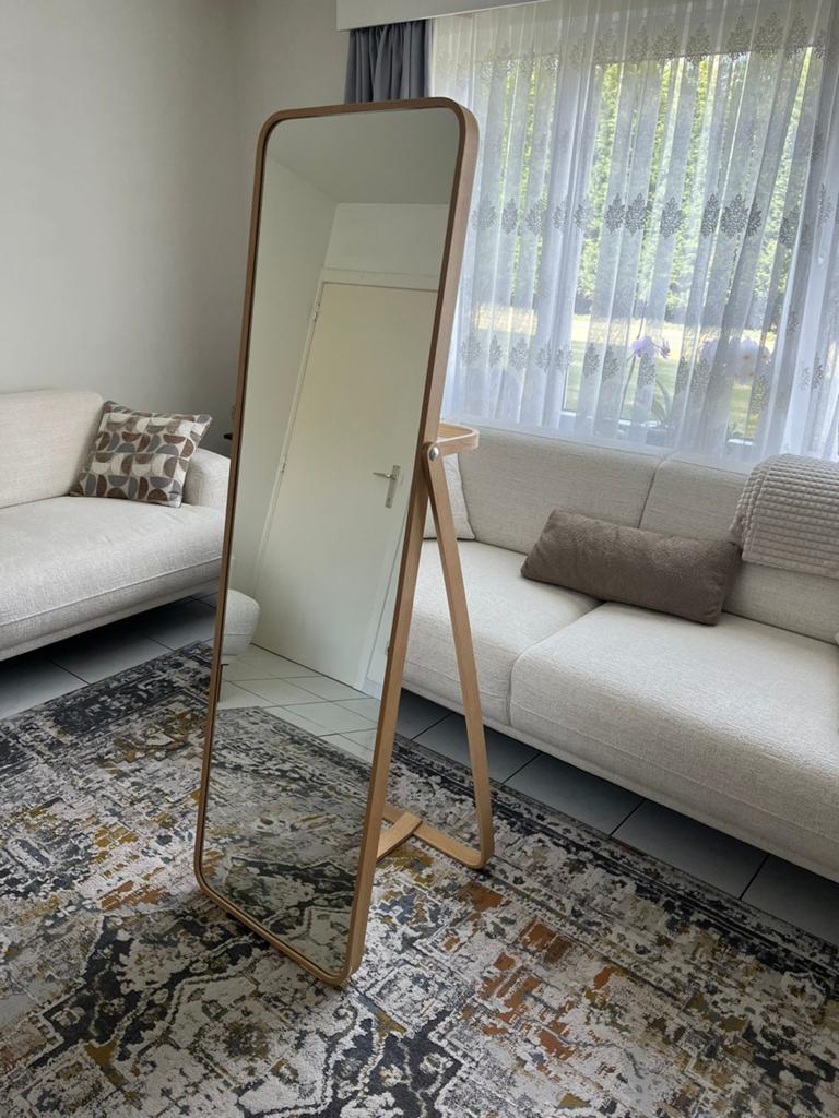 Ikea spiegel zoals nieuw, Huis en Inrichting, Woonaccessoires | Spiegels, Ophalen, Zo goed als nieuw
