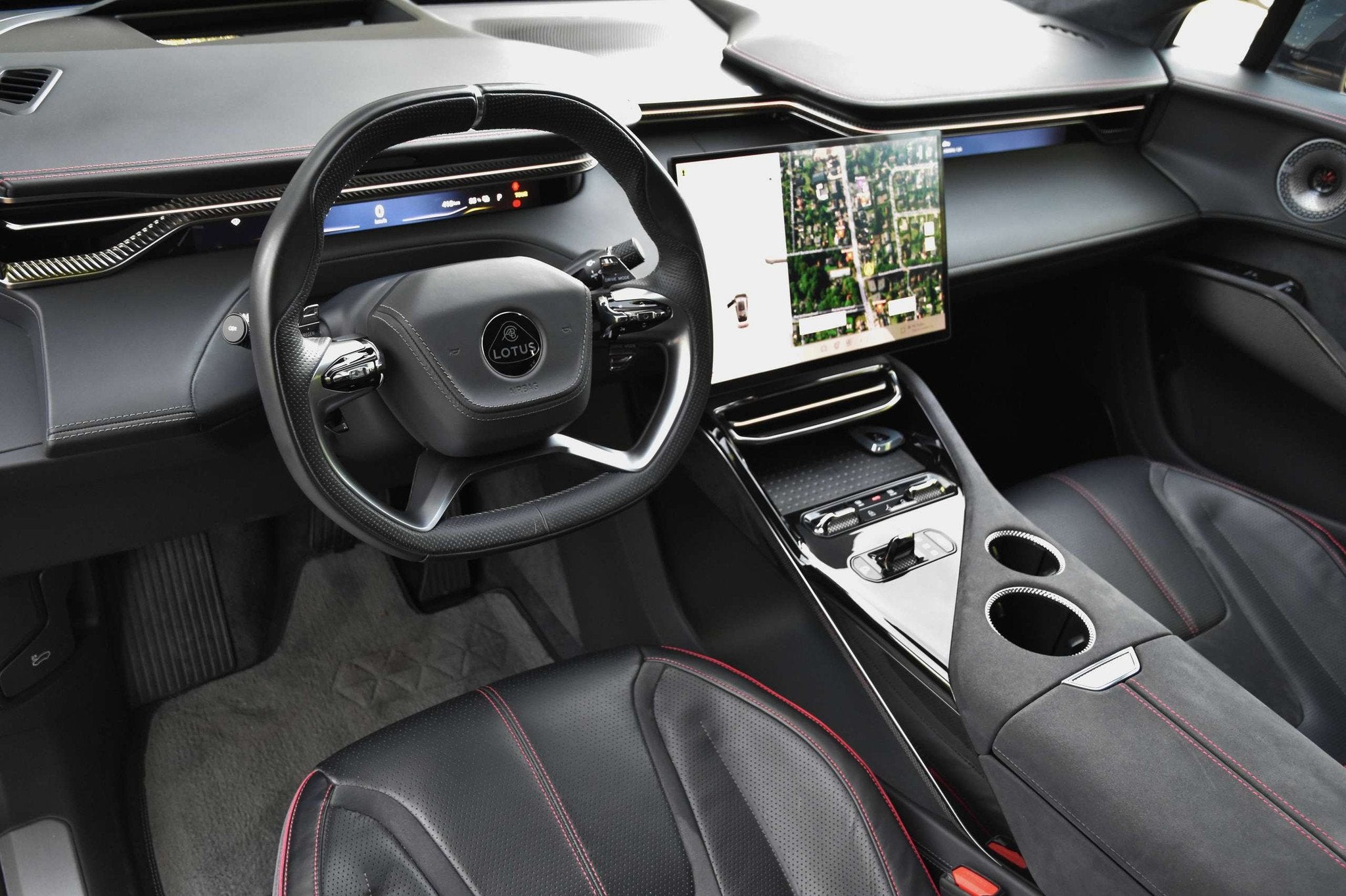 Lotus Eletre 4WD EDS 450 109KWH *1HD / NP: € 108.211,-*, Autos, Argent ou Gris, Achat, Entreprise, 2565 kg