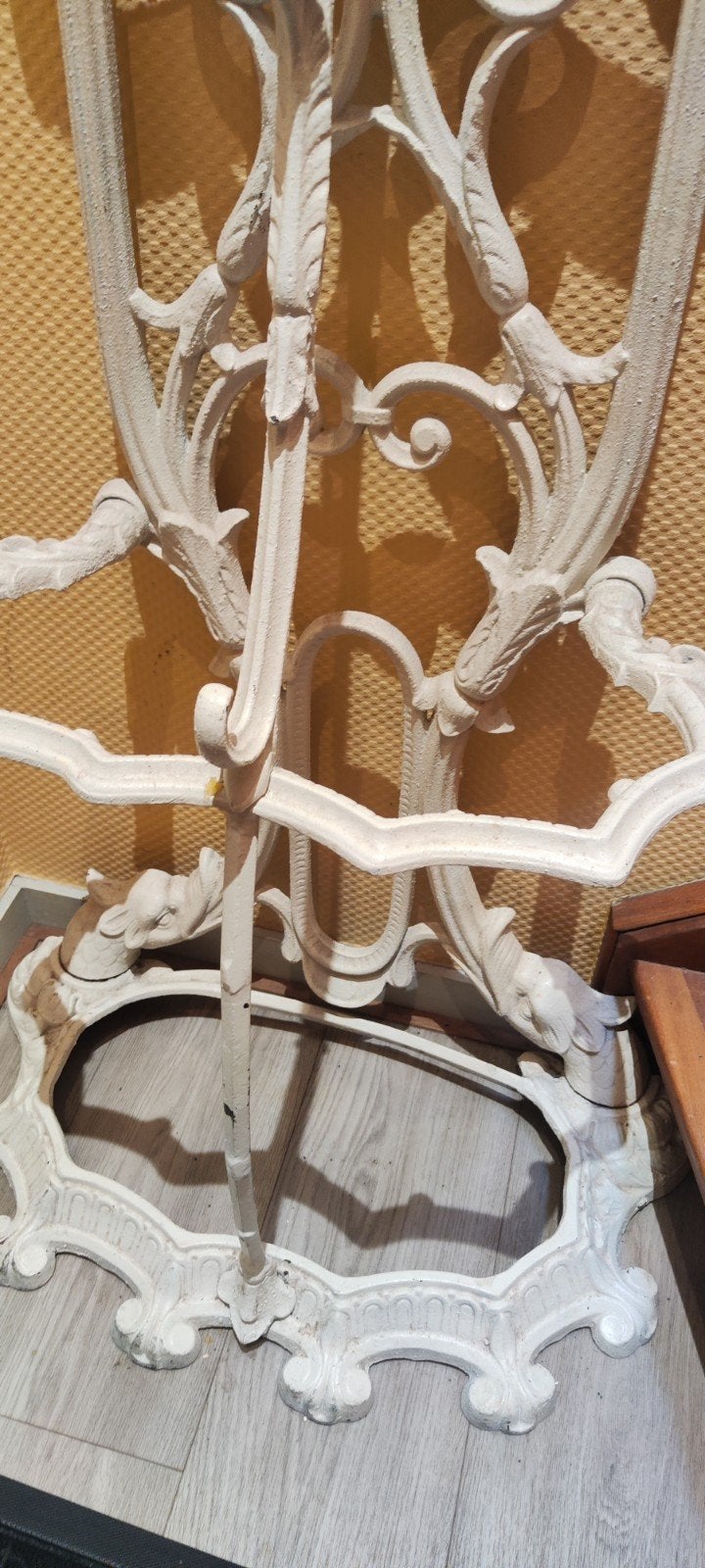 porte-manteau en fonte antique, Enlèvement