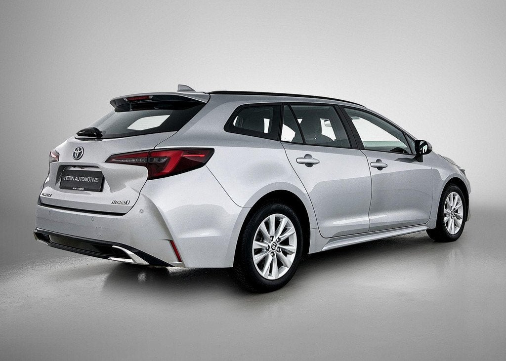 Toyota Corolla Touring Sports 1.8 Hybrid Dynamic e-CVT | Ach, Gebruikt, 750 kg, 4 cilinders, 103 g/km