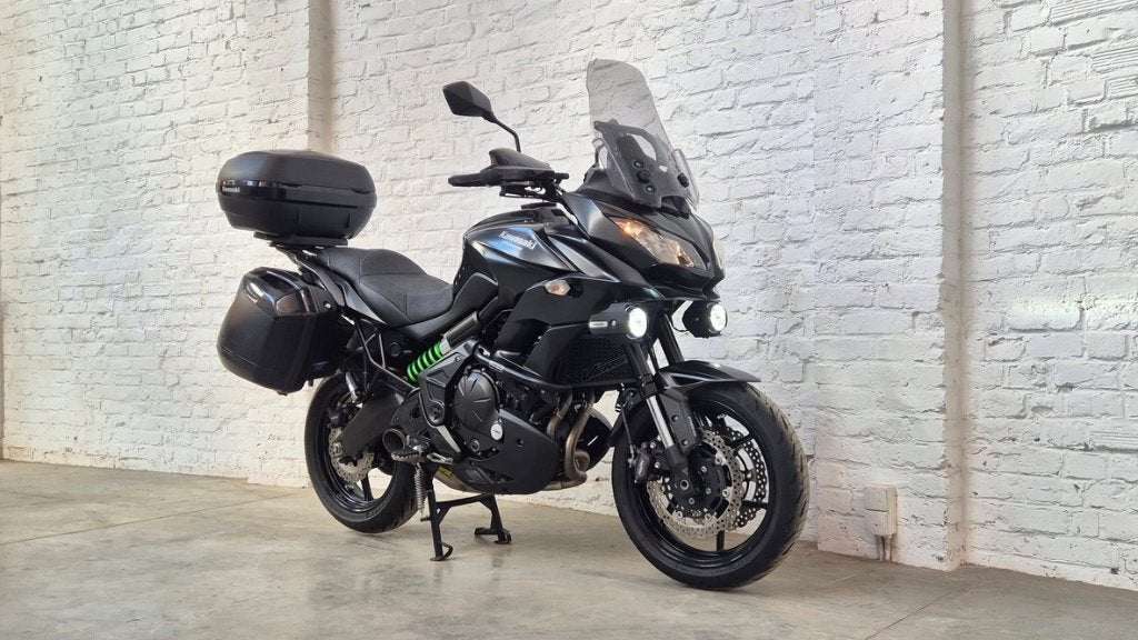 Kawasaki Versys 650 GT Grand Tourer Akrapovic @motomobilia, Tourisme, Entreprise, Occasion, Plus de 35 kW