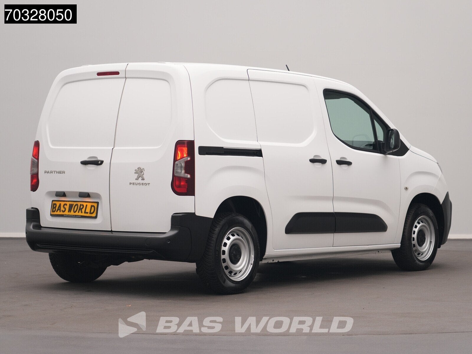 Peugeot Partner 110pk Benzine L1H1 Airco Cruise Parkeersenso, Electronic Stability Program (ESP), Stof, Gebruikt, 1199 cc