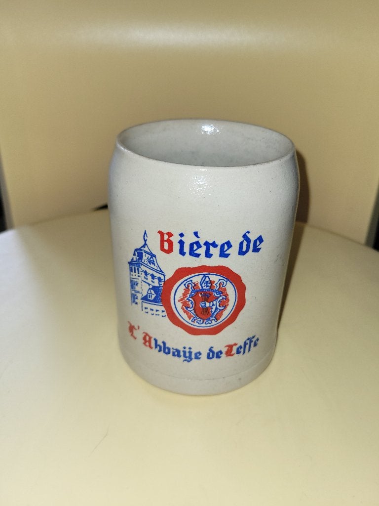 chope en grès bière de l'abbaÿe de Leffe 0.5 litre, Enlèvement ou Envoi, Utilisé, Chope(s), Leffe
