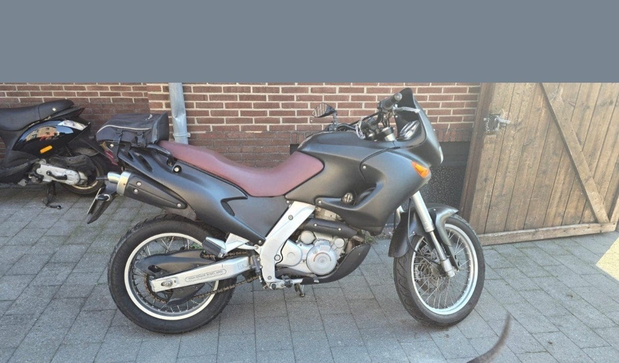 Aprilia Pegaso 650 Oldtimer NL kenteken, Motoren, Gebruikt, Particulier, Meer dan 35 kW, Enduro