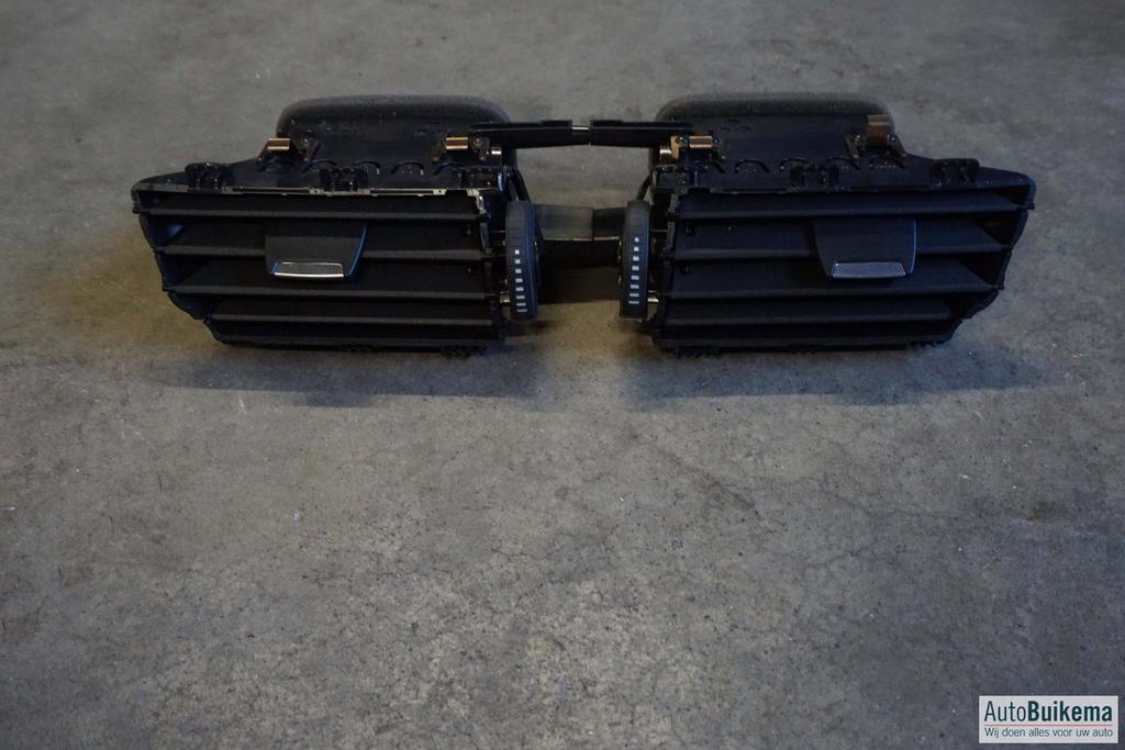 Origineel Bmw 2 Serie F45 ventilatie rooster, Auto-onderdelen, -, -, Nieuw, Ophalen of Verzenden