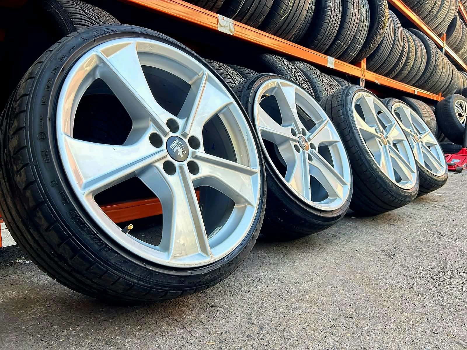 Audi mercedes 19 inch, Pneus et Jantes, Véhicule de tourisme, Pneus été, Utilisé