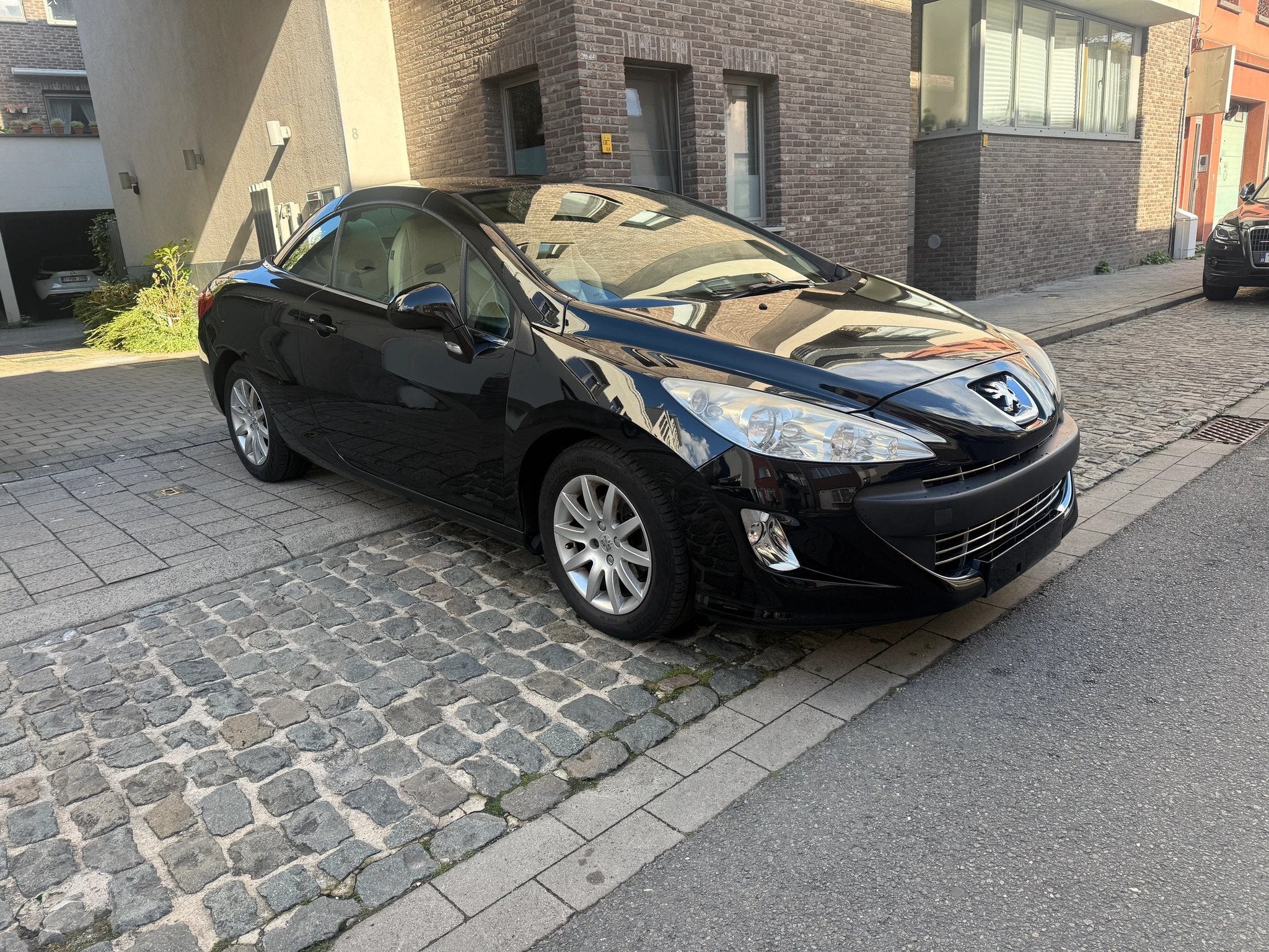 Peugeot 308 PEUGEOT 308 CC / 1.6, Autos, Cuir, Euro 5, Achat, Electronic Stability Program (ESP)